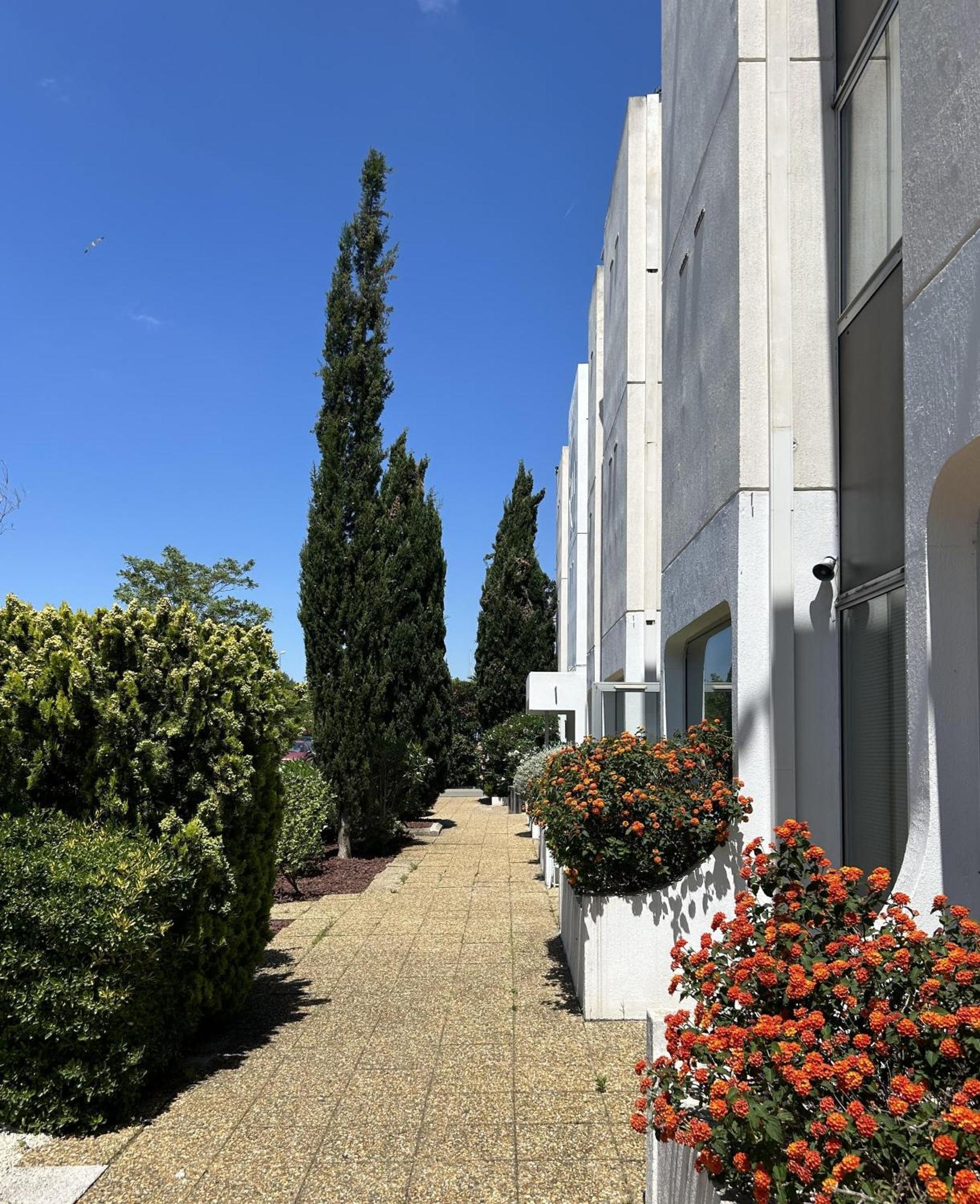 Kyriad Martigues Sud Exterior foto